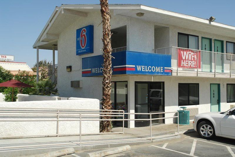 Hotel 6-palm Desert, Ca - Palm Springs Area 2*