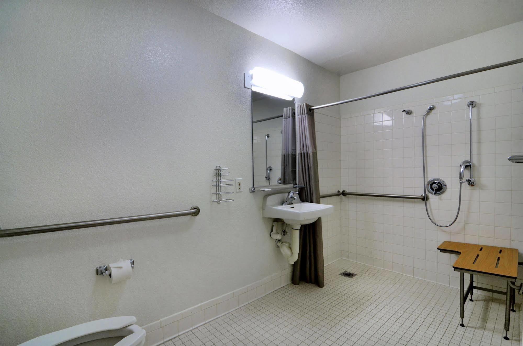 6-palm Desert, Ca - Palm Springs Area Hotel